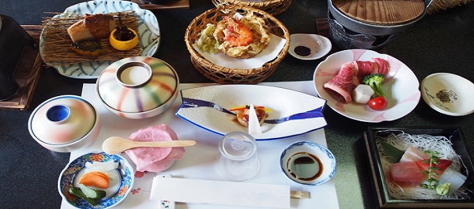kaiseki-ryori(kaiseki-cuisine, kaiseki dish, kaiseki dining, kaiseki dinner)